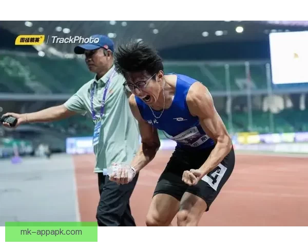 李泽洋分享男子百米夺冠心得 热爱成就成功的最佳起点